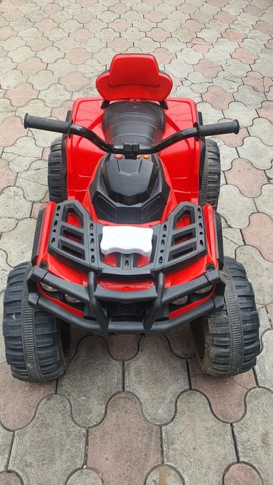 Продам дитячий електричний квадроцикл, 3900грн