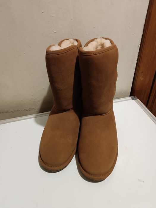 Угги женские зимние сапог 38 р.и  38 р.