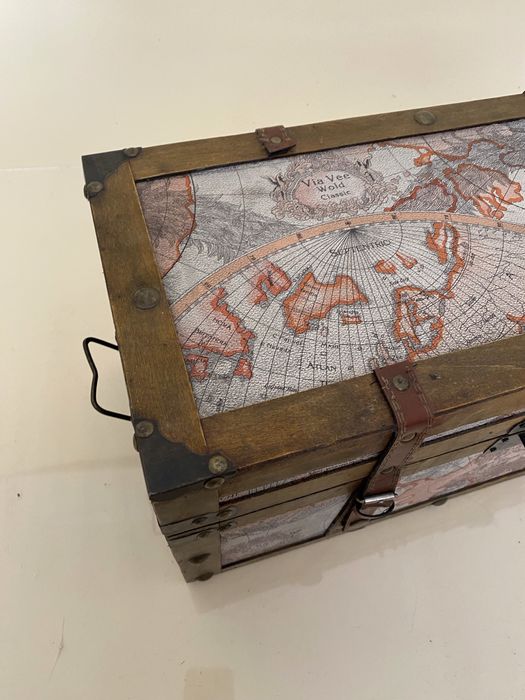 Baú de Arrumação Estampado Mapa