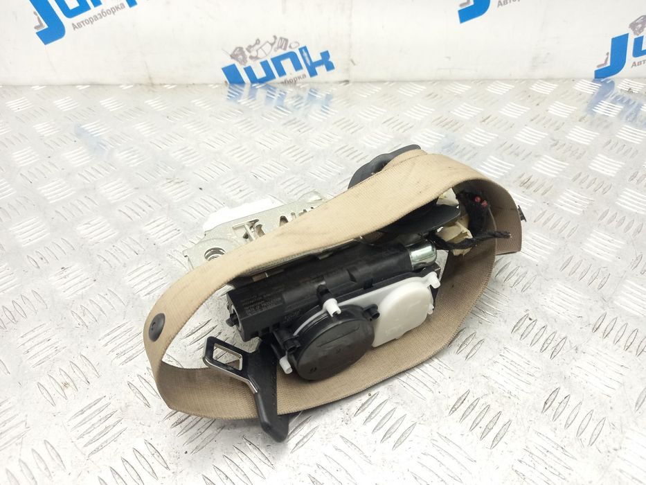 Ремень безопасности передний левый A1668603786 для Mercedes Benz X166