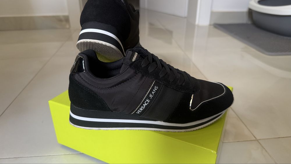 Sneakersy Versace Jeans r. 38