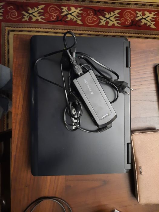 PC Toshiba Satellite L40 - 15 Gb