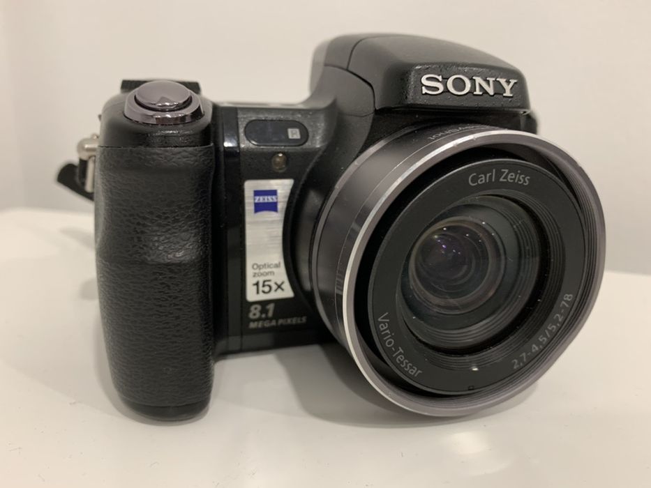 Máquina fotográfica Bridge Sony H7