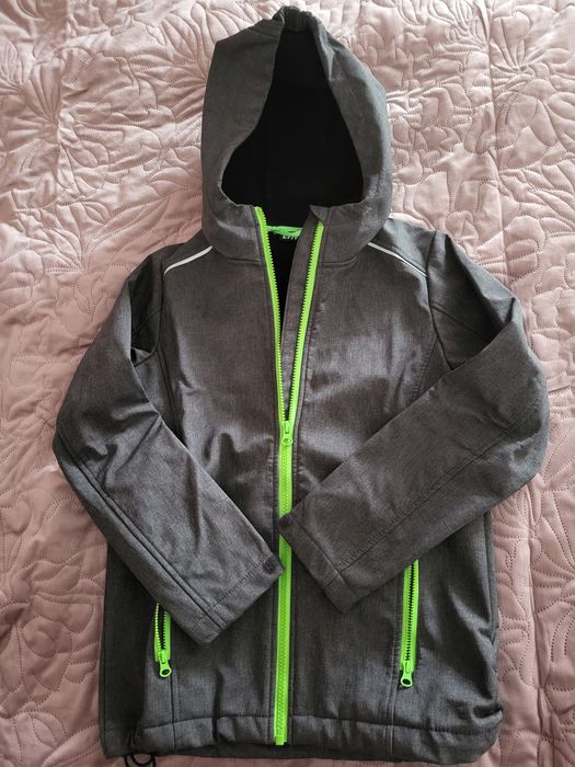 Kurtka softshel 134 140,  8 10 lat