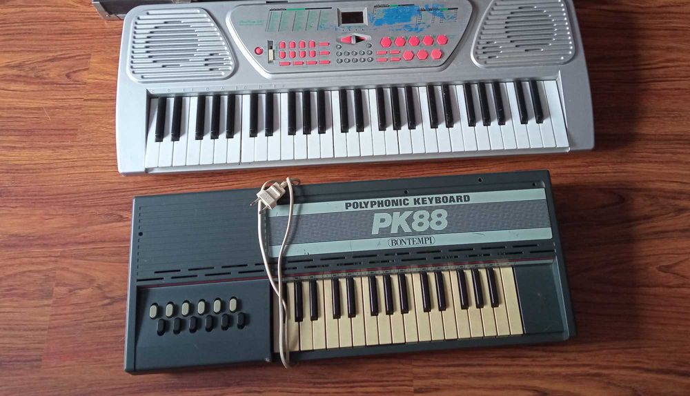 Stary keyboard. Stary keyboard. Stary keyboard.