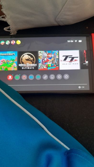 Nintendo oled : com 11 jogos com capa