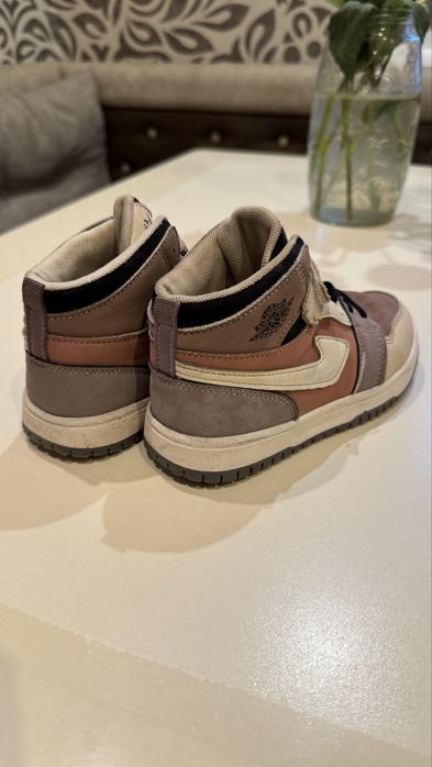 Взуття для дівчинки освнь-весна