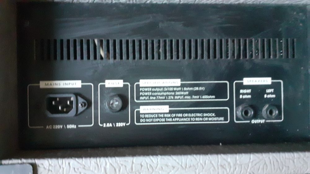 Power Mixer SPM-200 stereo 200 Wat estradowy