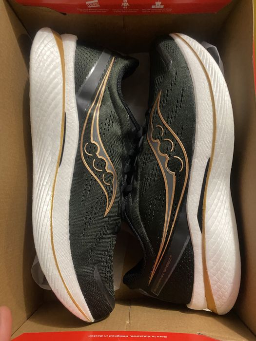 Беговые кроссовки большого размера