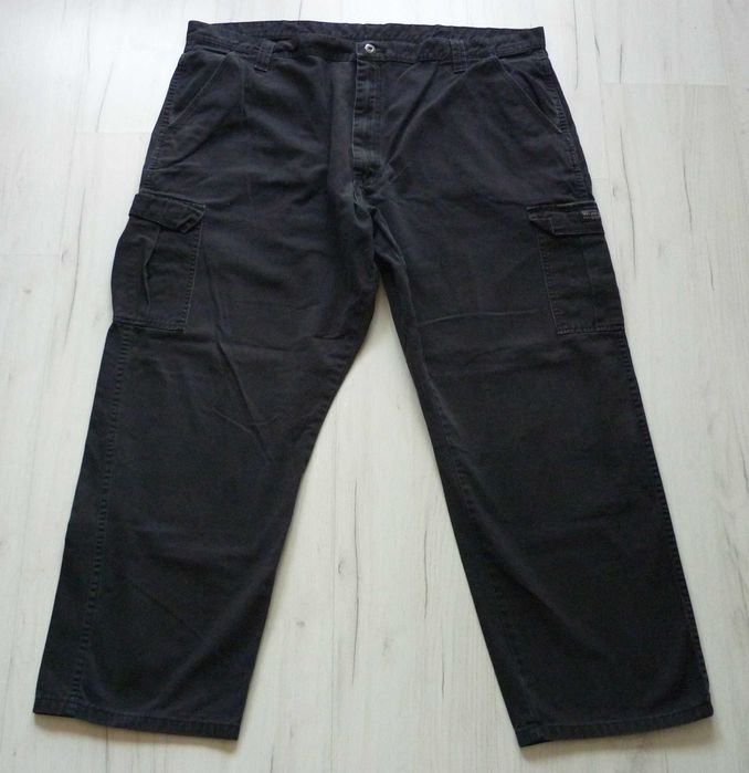 Duże męskie spodnie jeansowe bojówki WRANGLER rozmiar 3XL W42 L30 czarne z USA!