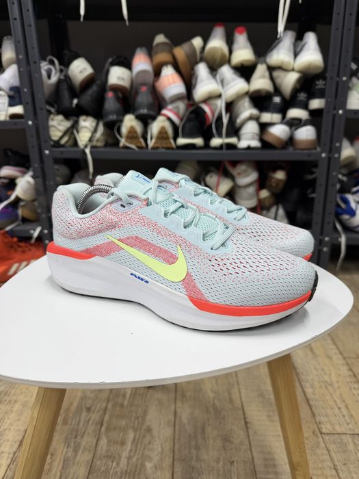 Оригінальні професійні бігові кросівки Nike Air Winflo 11