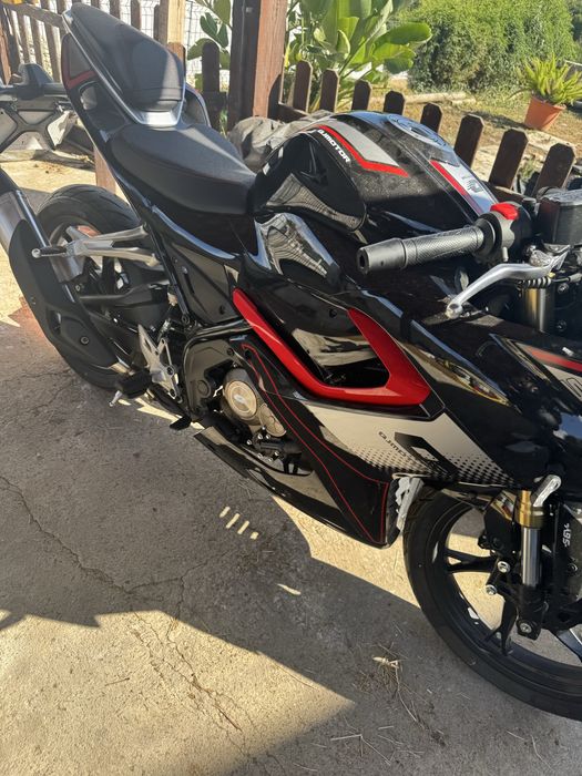 Qj SRK R 2026 125cc