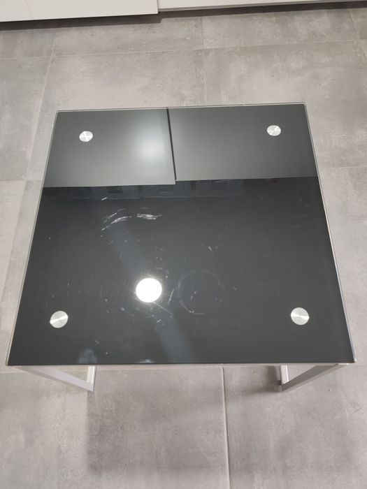 Mesa de sala em vidro