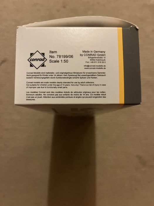 Miniatura Putzmeister 42-5 Mercedes-Benz Escala 1:50 — NOVA na caixa!