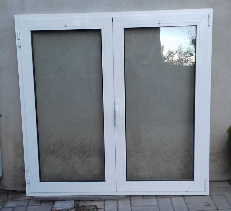 Janela de alumínio64551768748545121