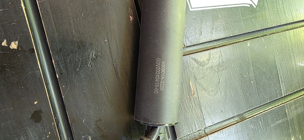 Електроамортизатор задней крышки багажника Ford Kuga 2013-2019г.