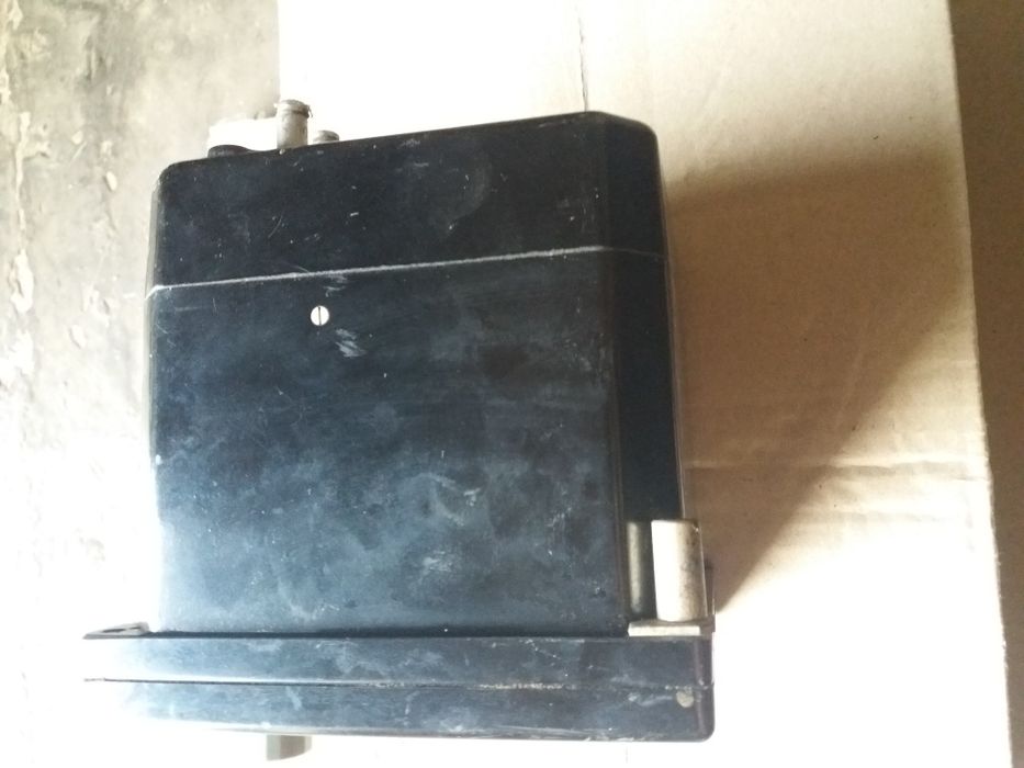 Прилад для вимірювання обертів