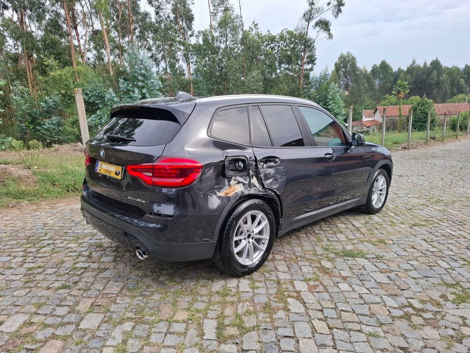 BMW X3 XDrive 3Oe HIBRIDO-GASOLINA PLUG-IN 292CV DE 2021