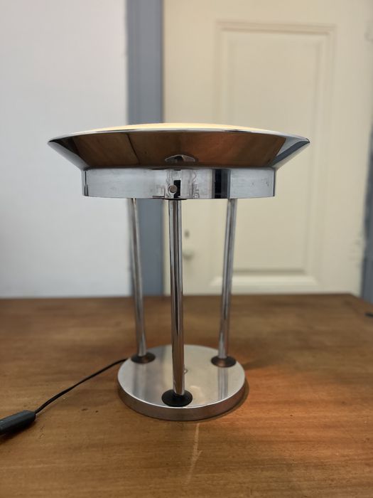 Candeeiro de mesa