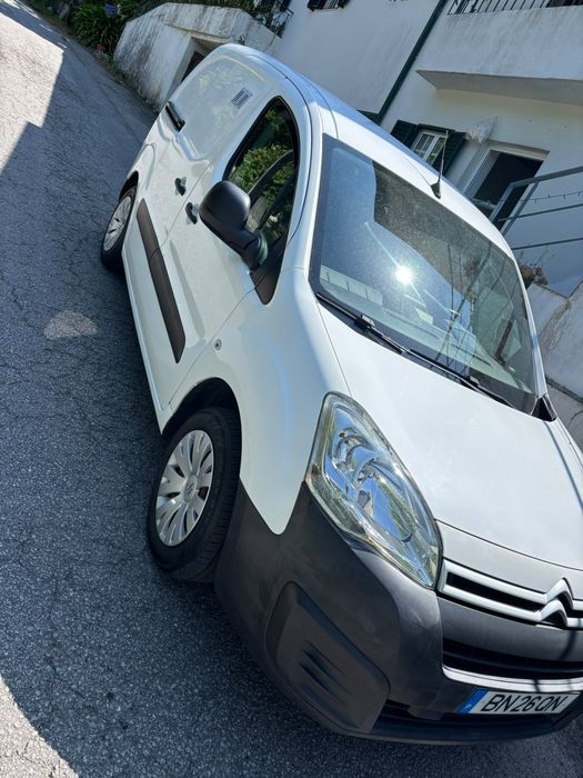 Mota, Scooter Jonway 125 cc, Citroën Berlingo  e outras..
