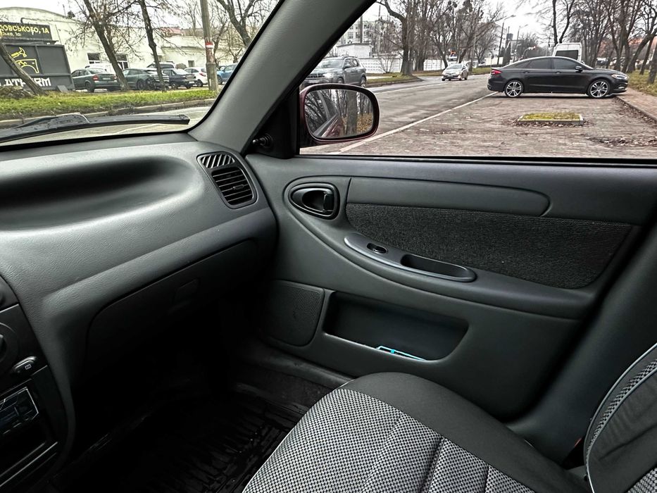 ЗАЗ Sens 2012 максимальная комплектация