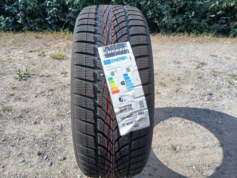 205/45/17 DUNLOP SP WINTER SPORT 4D 24 rok F-VAT