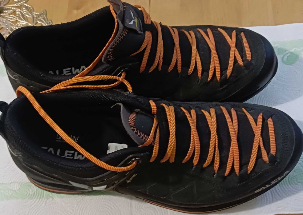 Orginalne nowe buty trekkingowe