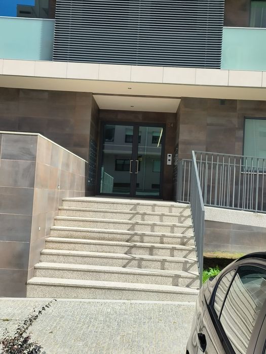 Apartamento T0 para arrendar por 800€ mês no centro de Gaia