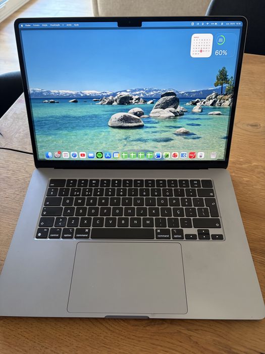 Macbook Air M3 15’’ 8GB RAM  256 GB