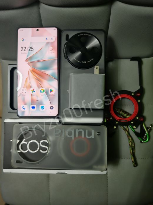 ZTE nubia z60s pro 16/512GB etui