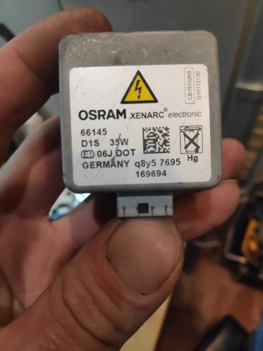 ЛАМПОЧКА толкатель ксенон биксенон D1S OSRAM 66145