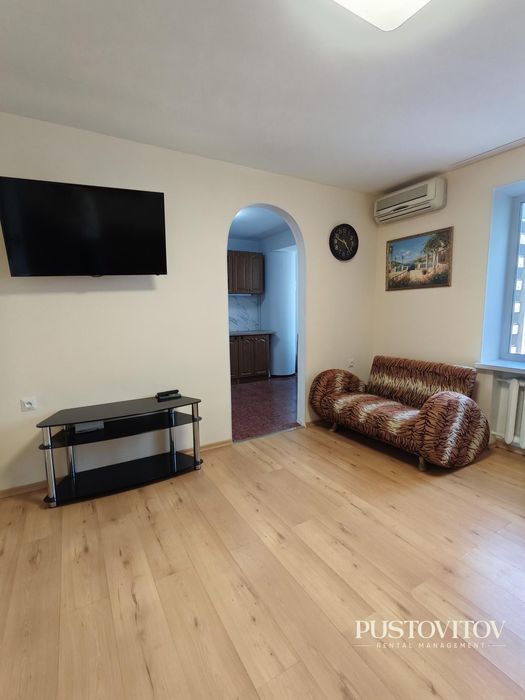 Аренда 2к квартиры Базарная/Леонтовича