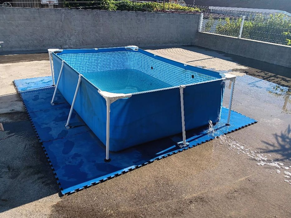 Piscina 3×2 metros + 12 bases