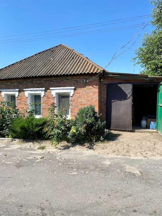 Продам пів будинку з меблями  Богодухів (169119)