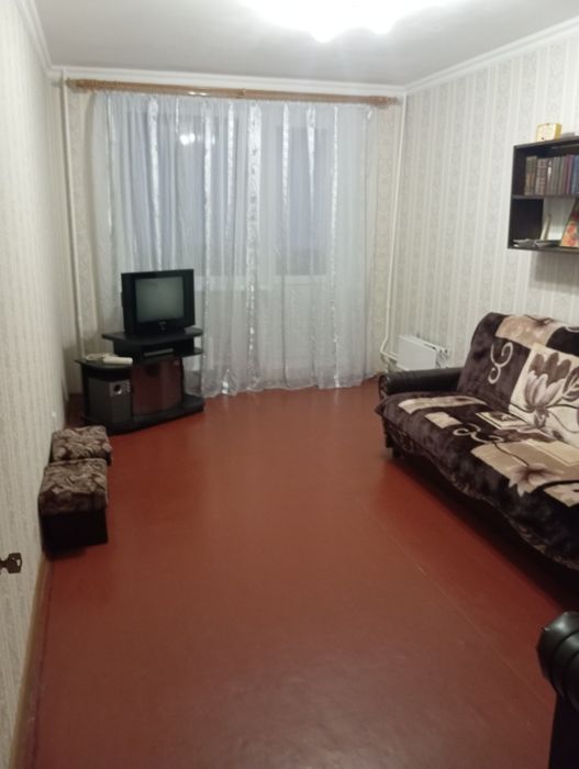 Продам 3-х кімнатну квартиру