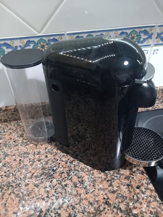 Maquina de cafe nespresso