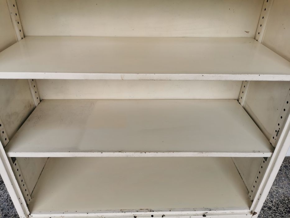 Móvel Estante Ferro c/3 Prateleiras