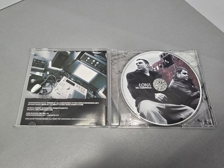 Łona – Nic Dziwnego 2004 płyta CD