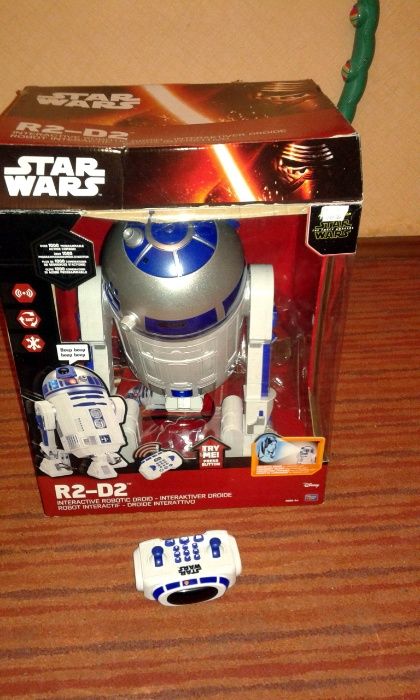 Робот R2-D2