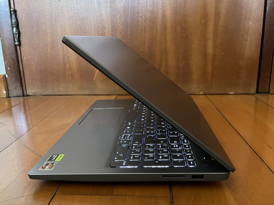 Lenovo LOQ Gaming – Ryzen 7 / RTX 4050 / 16GB RAM / 1TB SS