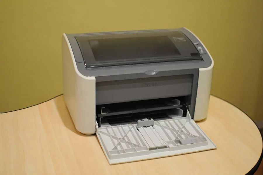 Canon lbp 2900, в дуже доброму стані