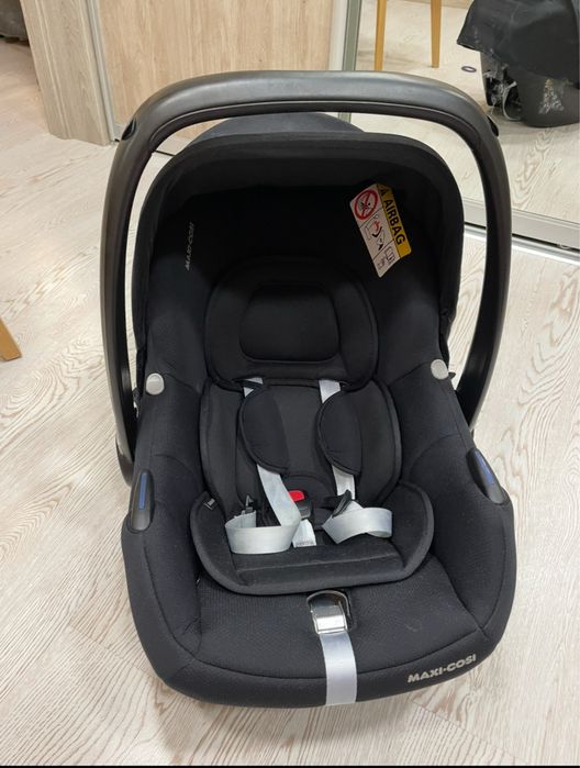 Автокрісло дитяче Maxi Cosi Cabriofix з народження до 13 кг