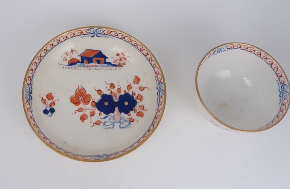 Taça com base em cerâmica de Lowestoft, Séc. XVIII/XIX