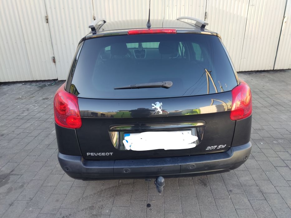 Peugeot 207sw  2011 рік 1,6 бензин