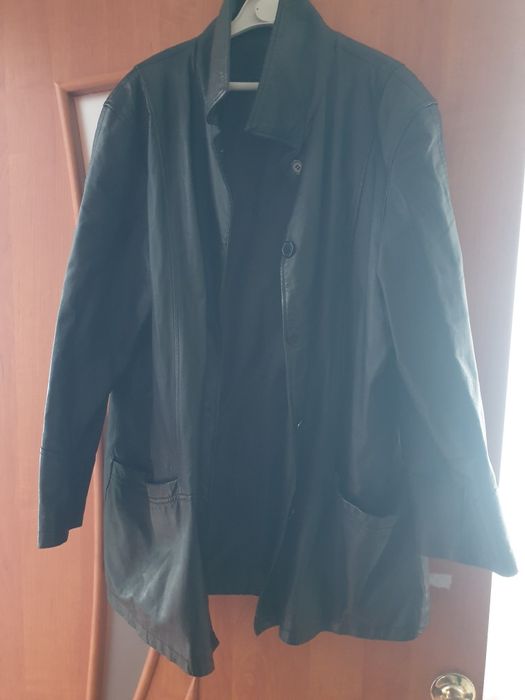 Шкіряна    куртка