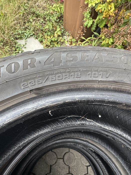 Opony zimowe goodyear 235/50/18