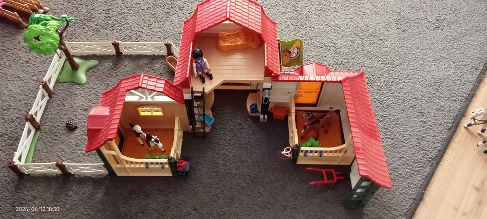 Playmobil 6926 stajnia