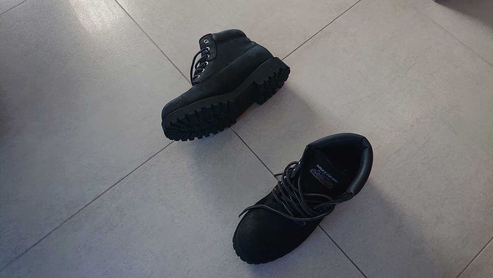 Buty zimowe męskie  SKECHERS WaterProof - rozmiar 46 czarne