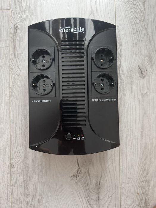 ДБЖ EnerGenie Ultimate Defence 850 VA з AVR