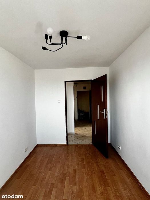 Przestronne mieszkanie z balkonem w centrum